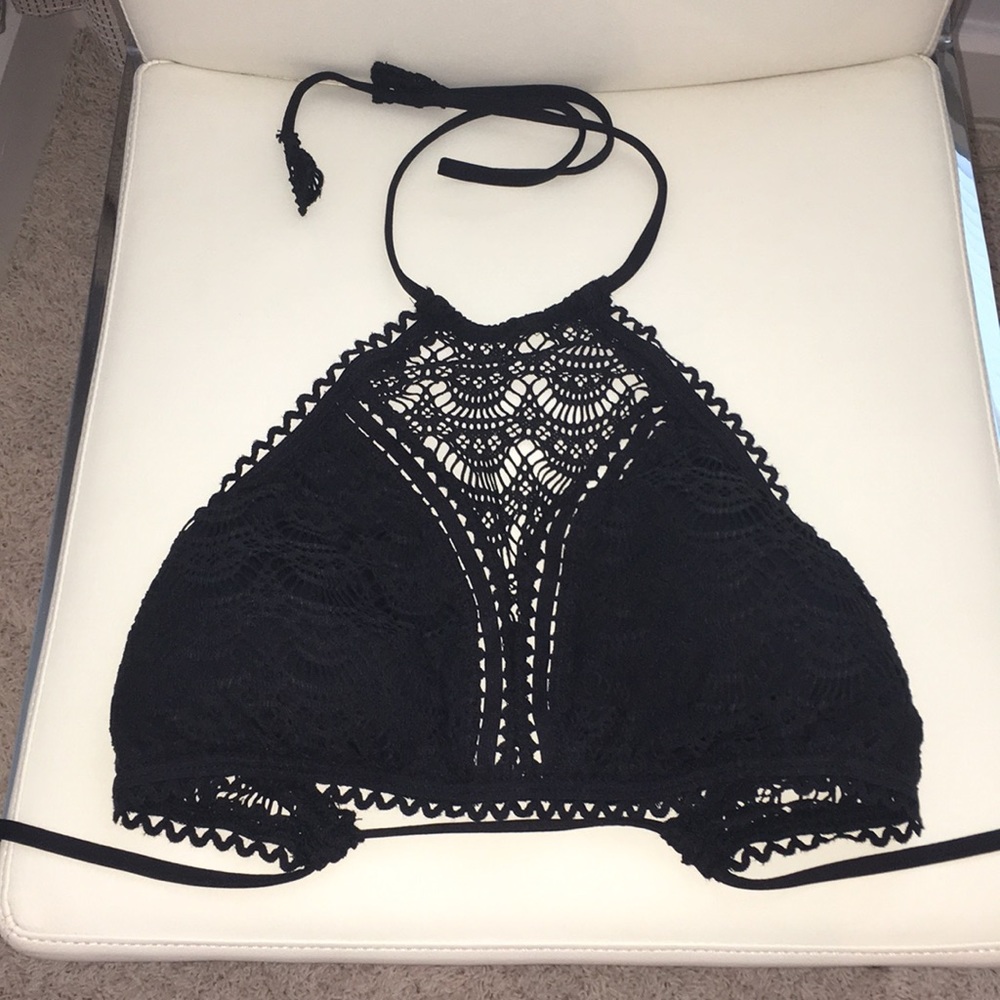 Halter bikini top!